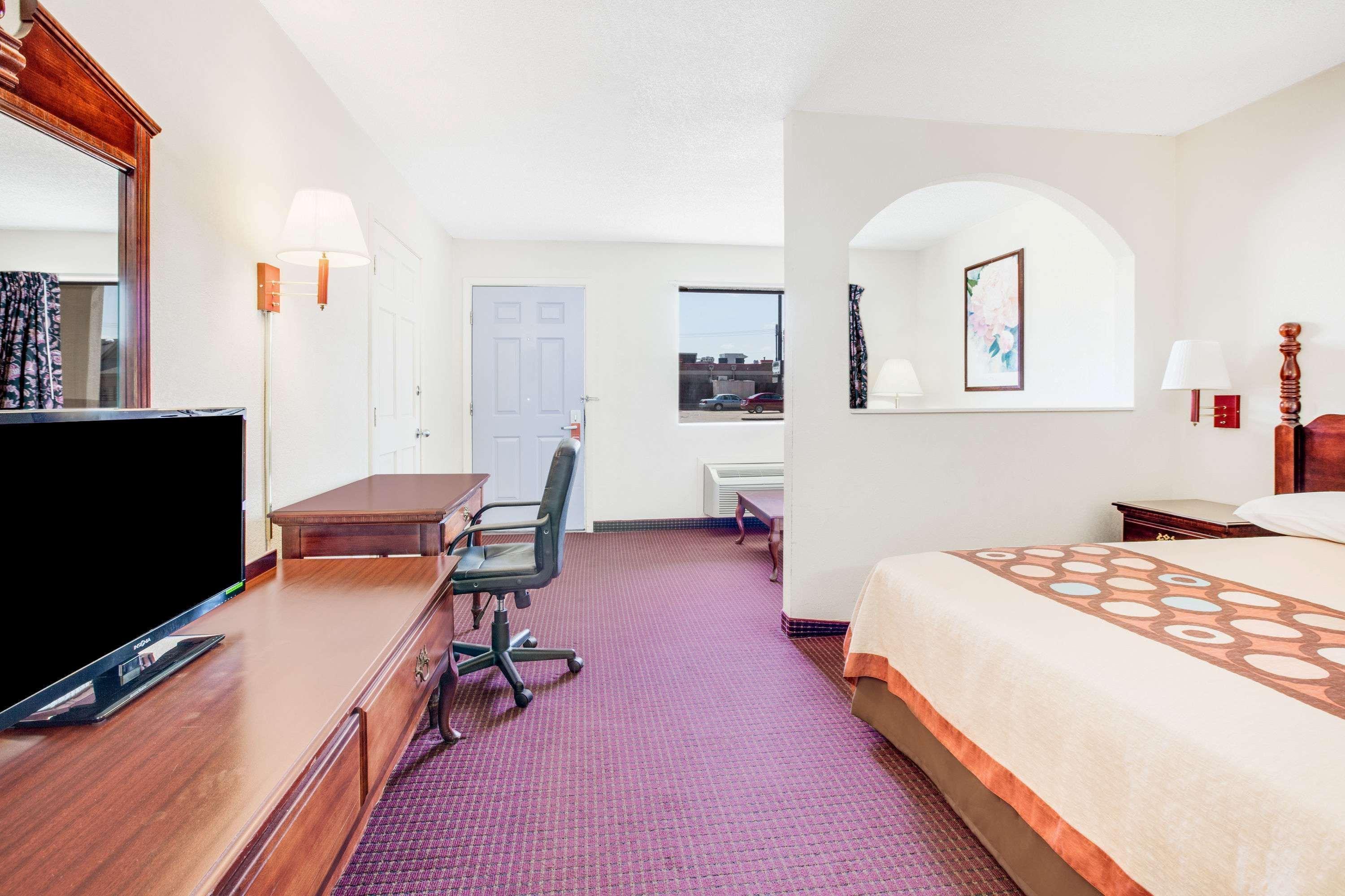 Super 8 By Wyndham Arkadelphia Caddo Valley Area Exterior foto