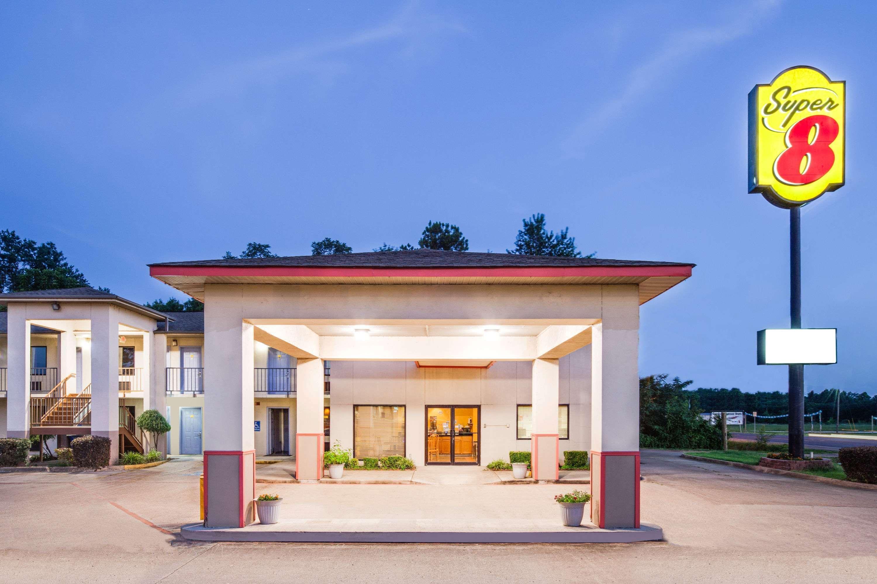 Super 8 By Wyndham Arkadelphia Caddo Valley Area Exterior foto